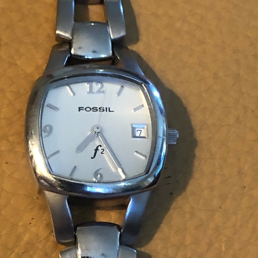 Fossil Watch Good Working Condition - image 2